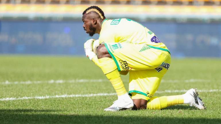 Hervé Koffi sorti sur blessure durant un match amical avec le Burkina Faso